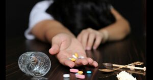 What Are The Risks And Complications with addiction