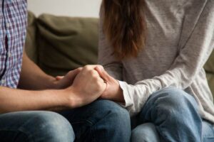 Giving Support When Dating a Recovering Alcoholic